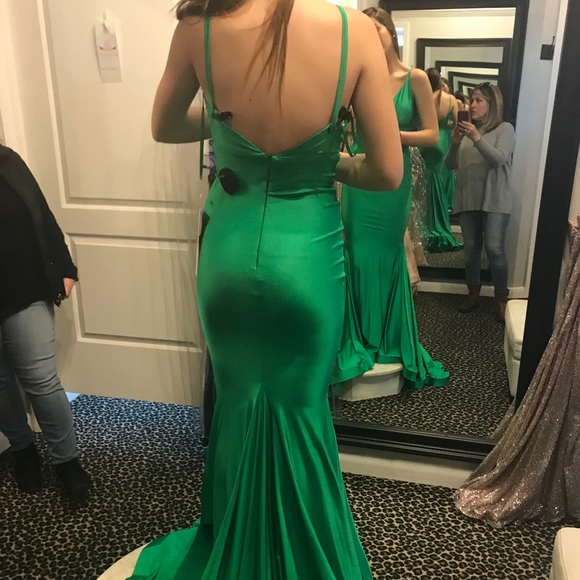 Green Prom Dress - Picture 1 of 4